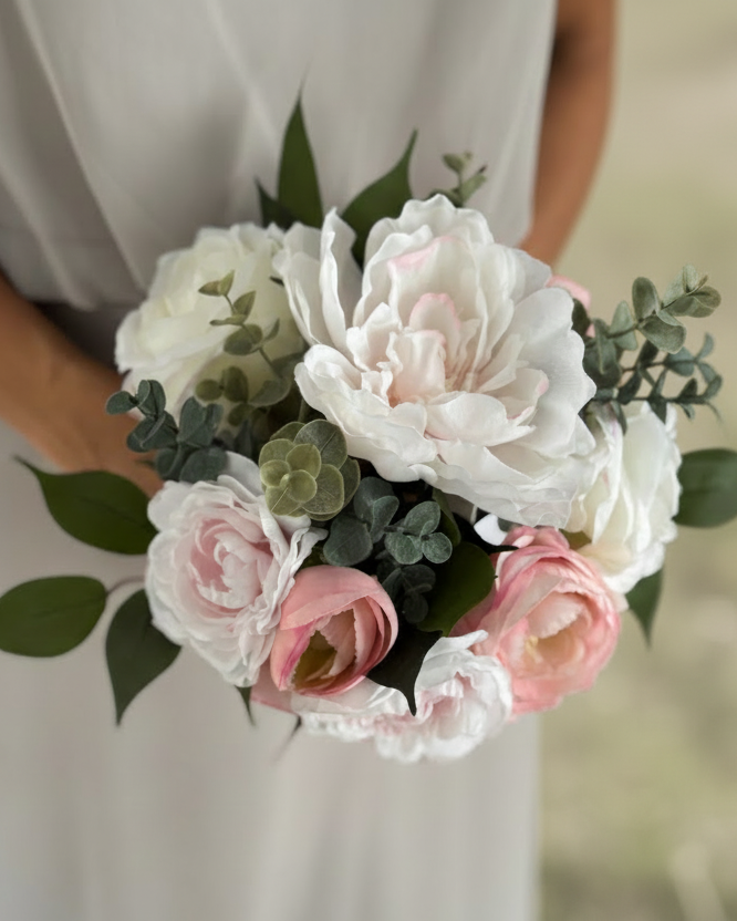 Everly Bridesmaid Bouquet