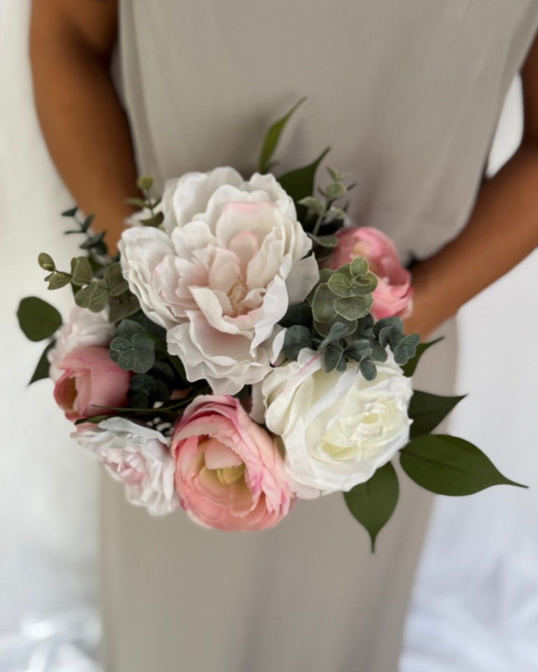 Everly Bridesmaid Bouquet